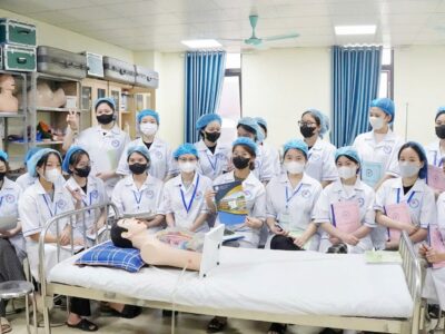 Hoạt động của trường Cao đẳng Y Hà Nội