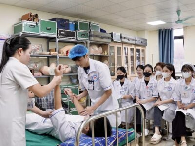 Hoạt động của trường Cao đẳng Y Hà Nội